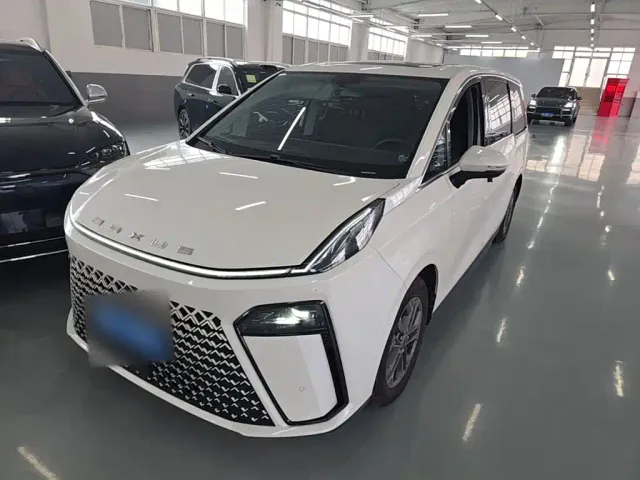 Фотография автомобиля — Maxus G70