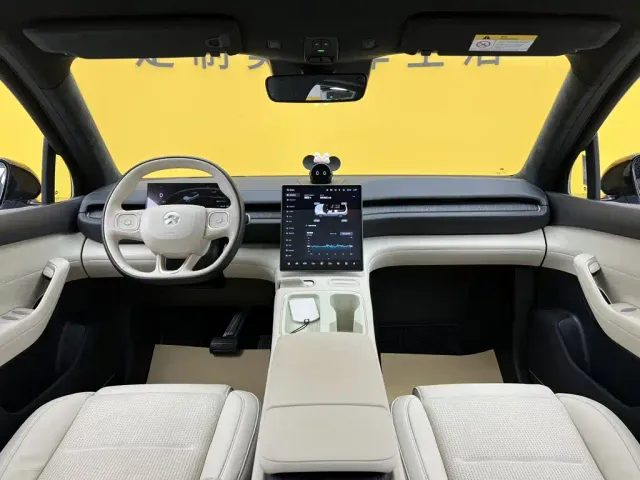NIO NIO ES6 2024 75kWh — Фото автомобиля 14