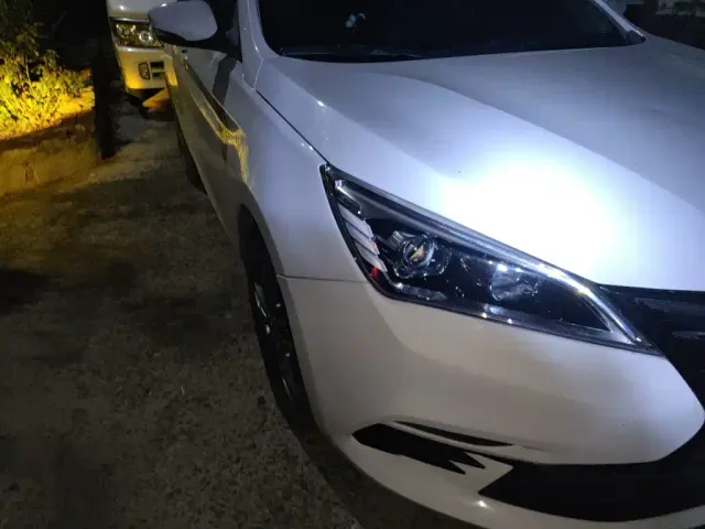 Changan Eado DT — Фото автомобиля 7