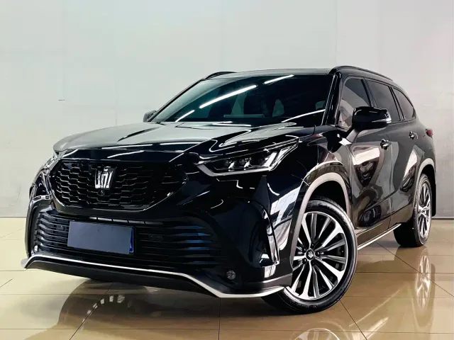 Фотография автомобиля — Toyota Crown Kluger