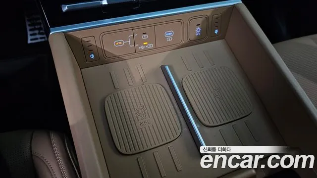 Hyundai Santa Fe — Фото автомобиля 23