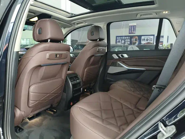 BMW X5 — Фото автомобиля 15