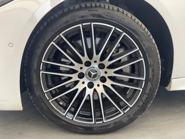 Mercedes-Benz C-Class — Фото автомобиля 5