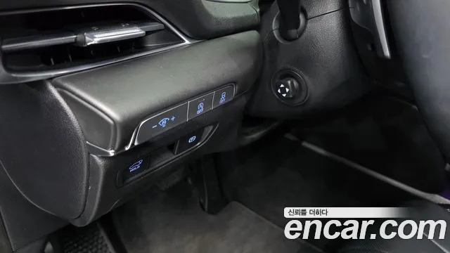 Genesis GV80 — Фото автомобиля 23