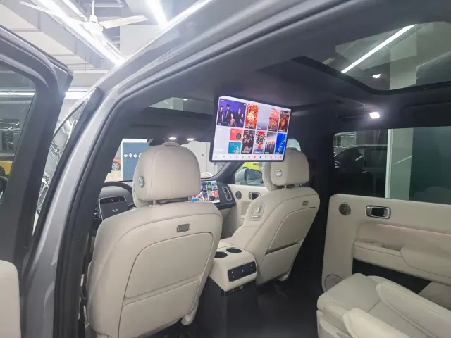 Li Auto L9 — Фото автомобиля 5