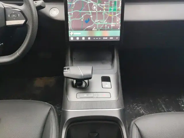 Changan Eado — Фото автомобиля 16