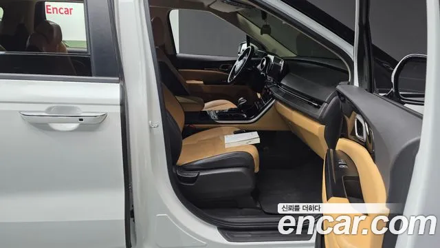 Kia Carnival Generation 4 — Фото автомобиля 26