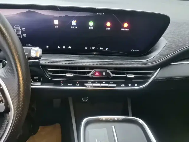 Buick LaCrosse — Фото автомобиля 12