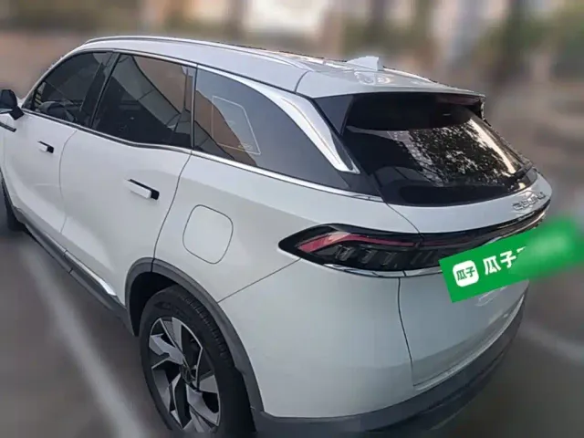 BAIC X7 — Фото автомобиля 7