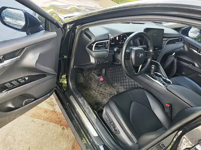 Toyota Camry — Фото автомобиля 15