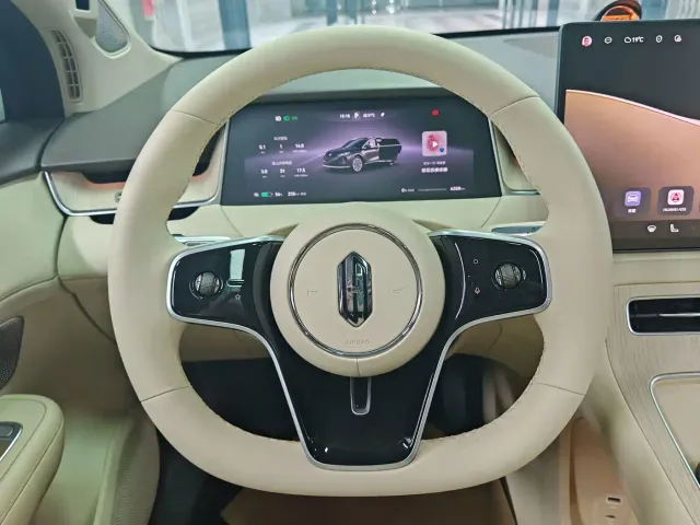 Shangjie SUV — Фото автомобиля 10