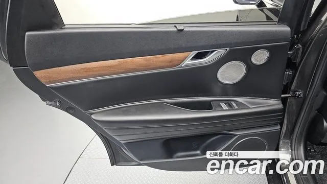 Genesis G80 RG3 — Фото автомобиля 25
