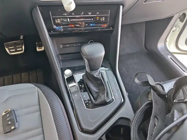Volkswagen Tiguan X — Фото автомобиля 13