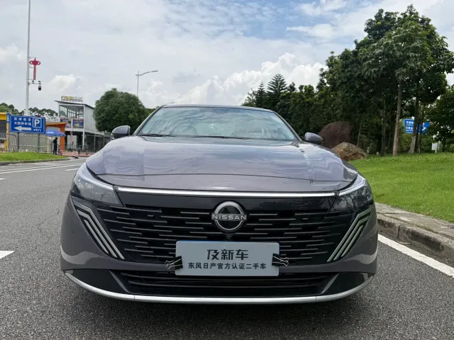 Nissan Teana — Фото автомобиля 2