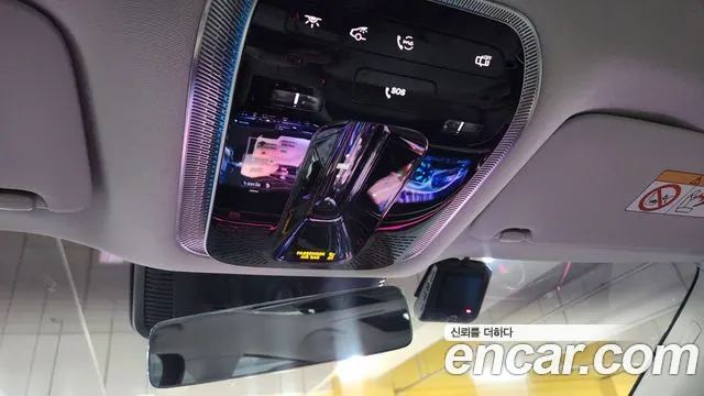 Mercedes-Benz EQS — Фото автомобиля 11