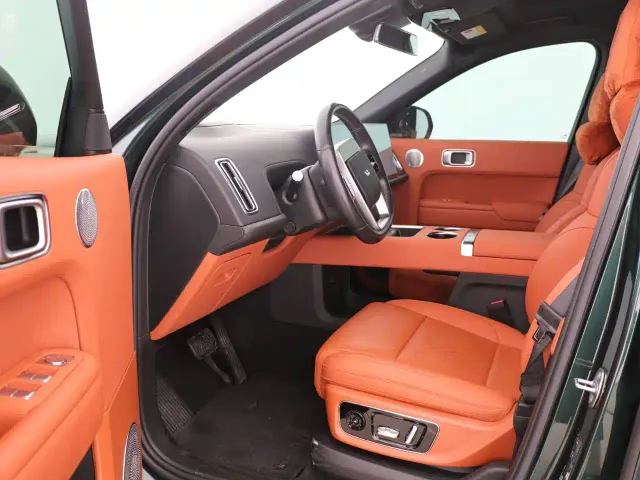 Li Auto L9 — Фото автомобиля 6