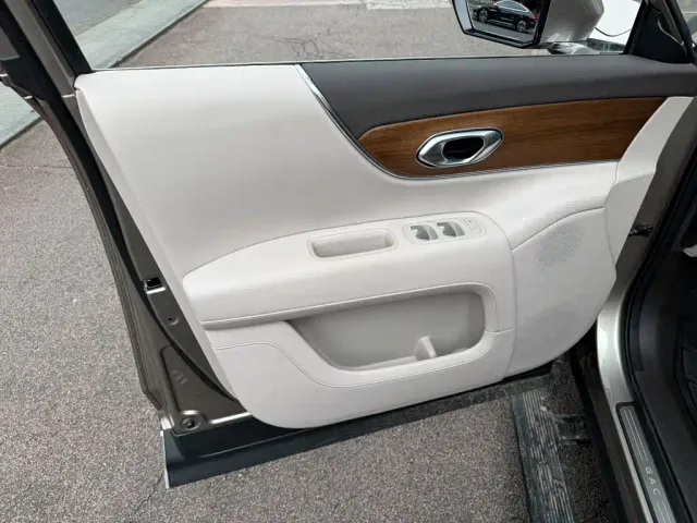 GAC Trumpchi Xiangwang S9 — Фото автомобиля 6