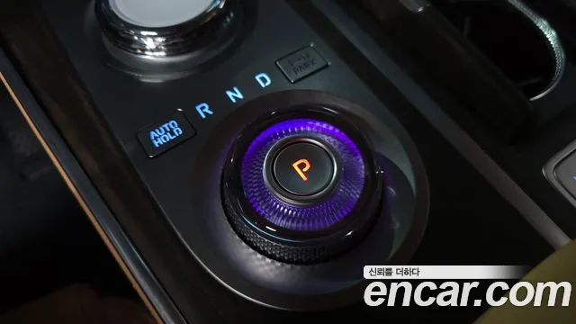 Genesis GV80 2.5T Бензин AWD — Фото автомобиля 8
