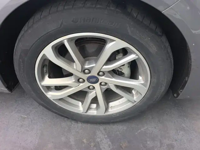 Ford Mondeo — Фото автомобиля 6