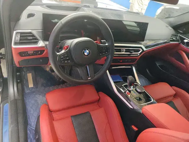 BMW M4 — Фото автомобиля 6