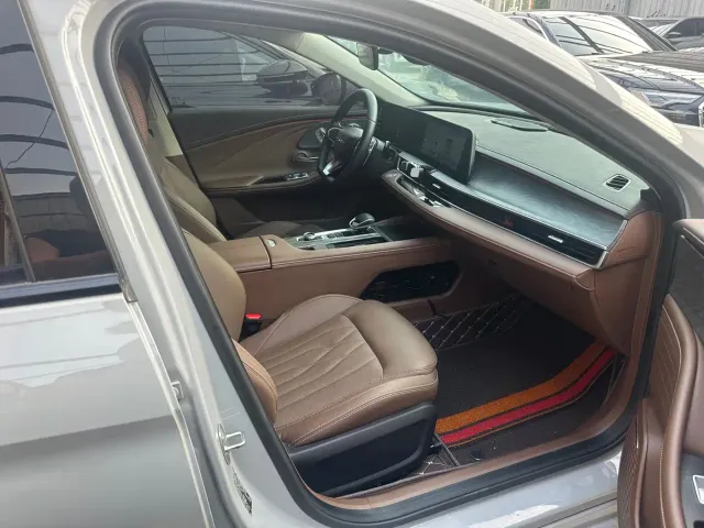 Chery Arrizo 8 — Фото автомобиля 8