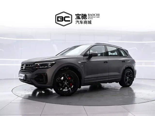 Фотография автомобиля — Volkswagen Touareg
