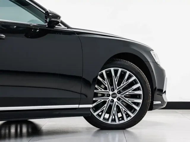 Audi A8 — Фото автомобиля 21