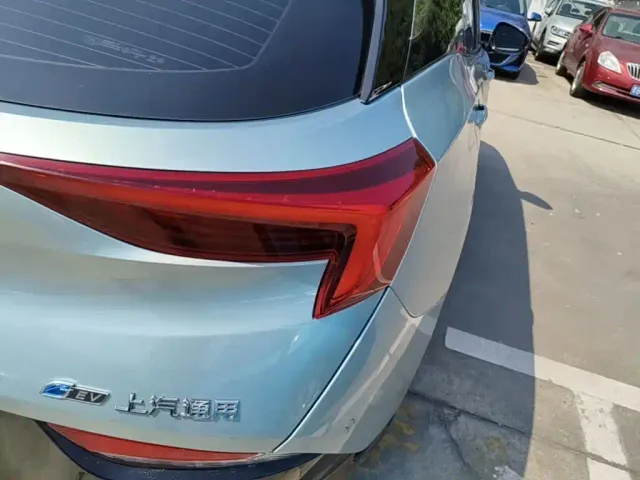 Buick Velite 6 — Фото автомобиля 7