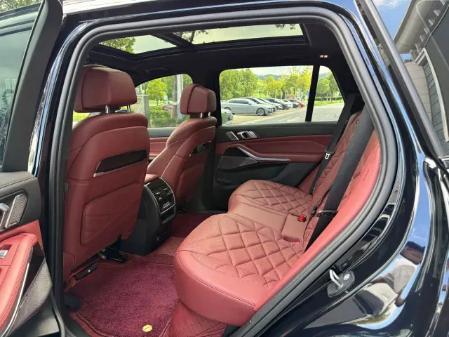 BMW X5 — Фото автомобиля 8