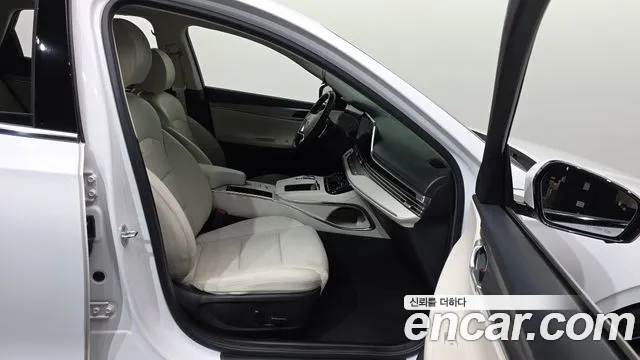 Hyundai Grandeur Grandeur (New) — Фото автомобиля 11