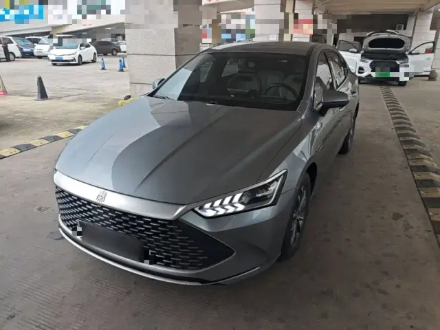 Фотография автомобиля — BYD Qin PLUS