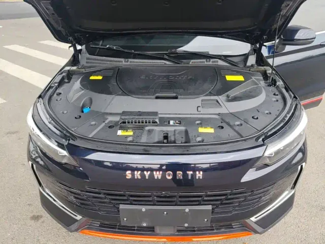 Skyworth Auto Skyworth HT-i — Фото автомобиля 19