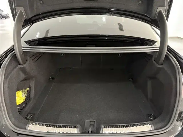 Audi A5L — Фото автомобиля 9