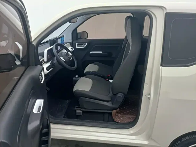Wuling Hongguang Mini EV — Фото автомобиля 6