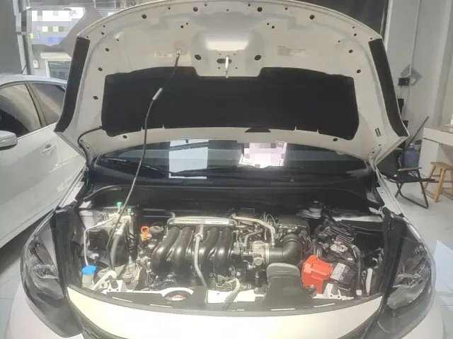 Honda Fit — Фото автомобиля 19