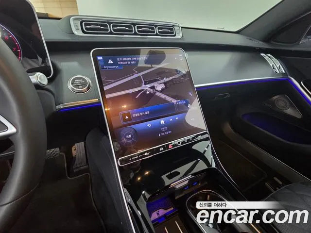 Mercedes-Benz S-Class — Фото автомобиля 16