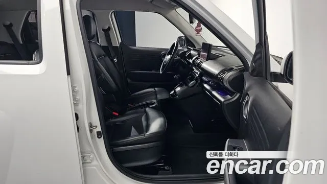 Hyundai Casper Casper Inspiration — Фото автомобиля 26