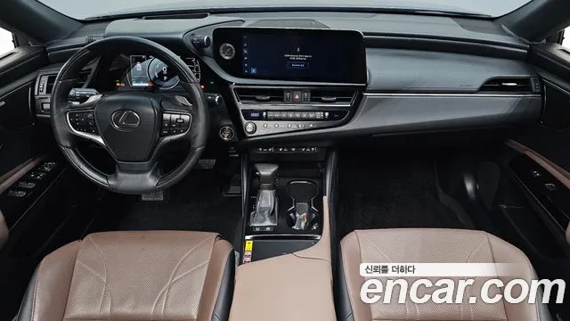 Lexus ES — Фото автомобиля 7