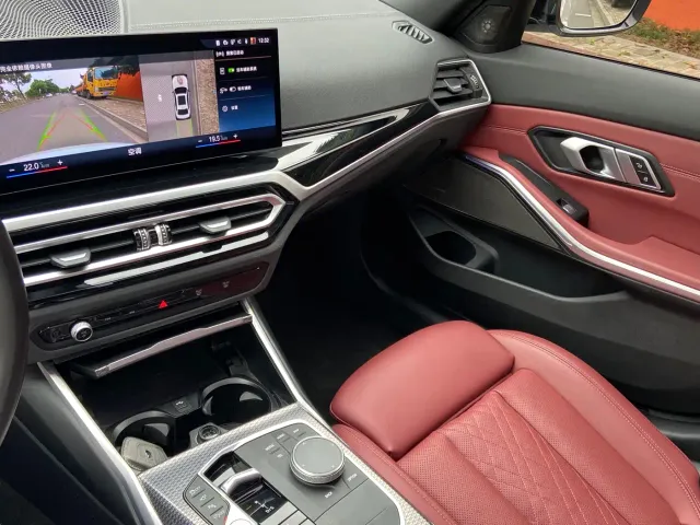 BMW 3 Series — Фото автомобиля 13