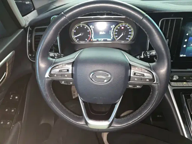 GAC Trumpchi M8 — Фото автомобиля 10