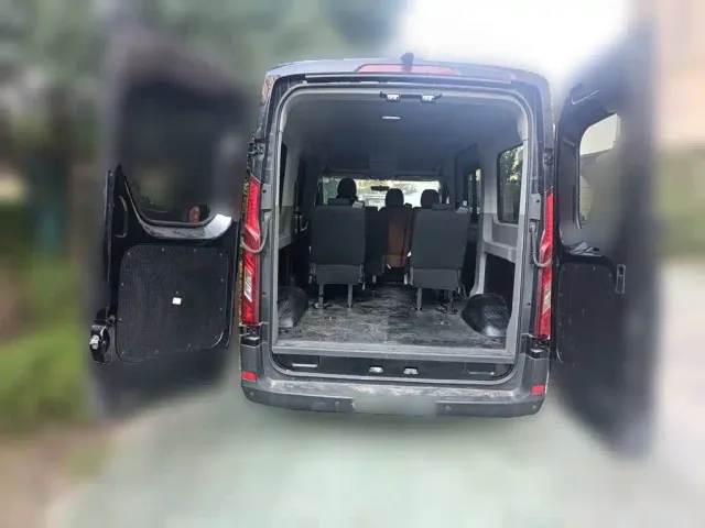 Maxus Xintu V90 — Фото автомобиля 9
