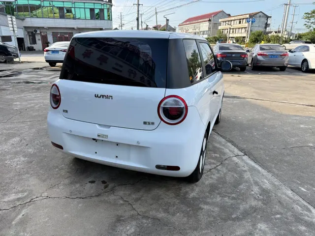 Changan Lumin — Фото автомобиля 9