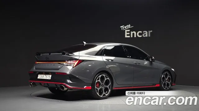 Hyundai AVANTE — Фото автомобиля 2