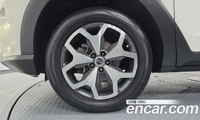 KGM Torres — Фото автомобиля 5