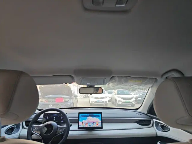 BYD Seal 05 DM-i — Фото автомобиля 17