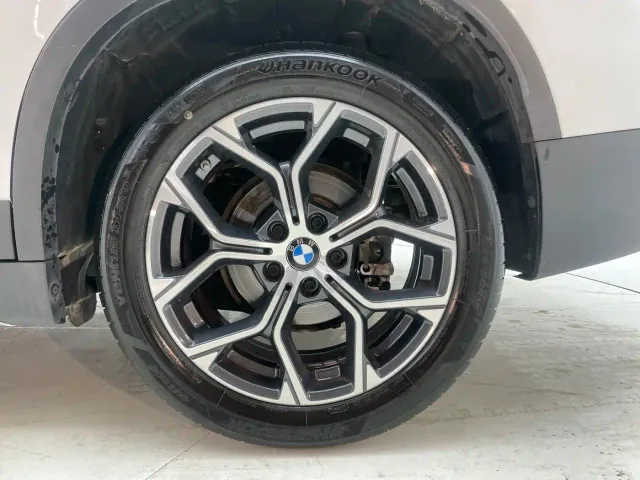 BMW X1 — Фото автомобиля 23