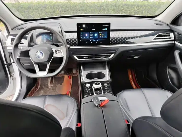 BYD Qin PLUS — Фото автомобиля 9