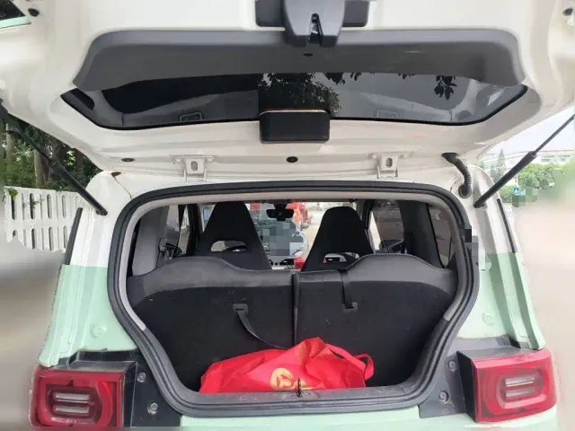 Wuling Hongguang Mini EV — Фото автомобиля 15