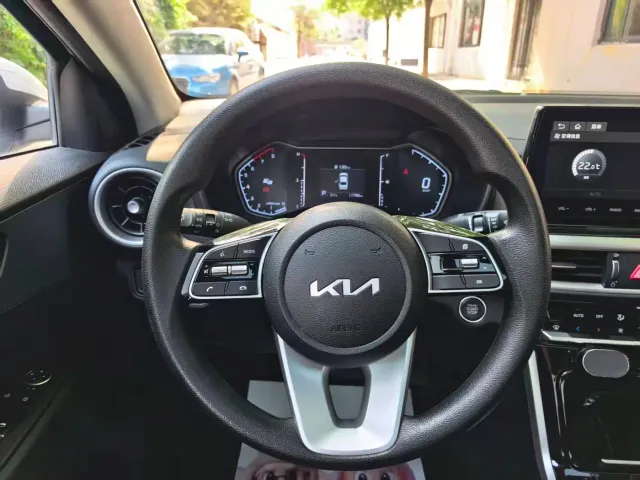 Kia K3 — Фото автомобиля 16