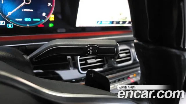 Mercedes-Benz GLS-Class — Фото автомобиля 9